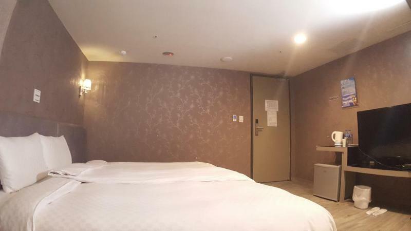 Walker Hotel - Zhengyi 2 Tajpej Buitenkant foto
